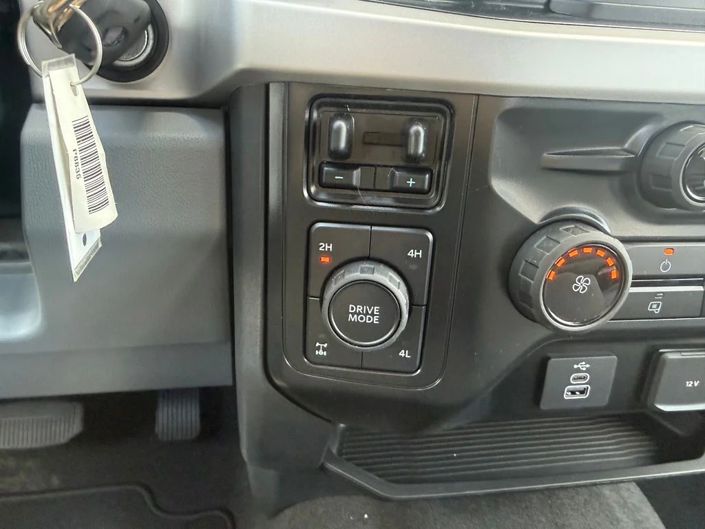 New 2027 Neptune Blue Ford F-250® XL image 27