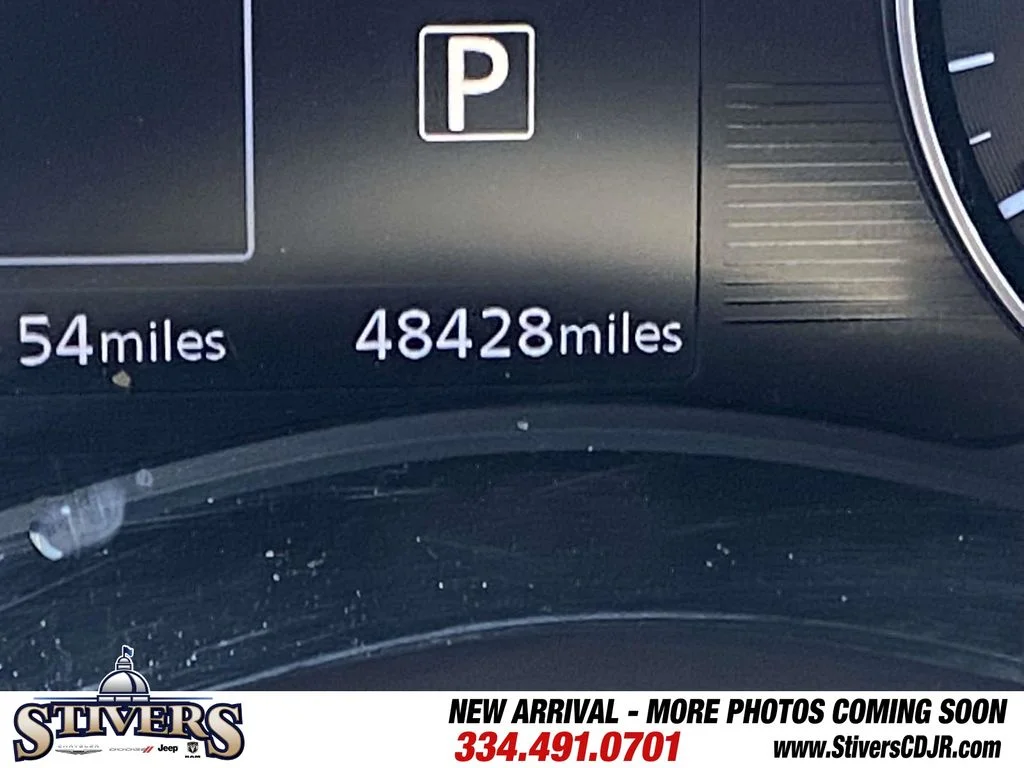Used 2023 Red Nissan SV image 35