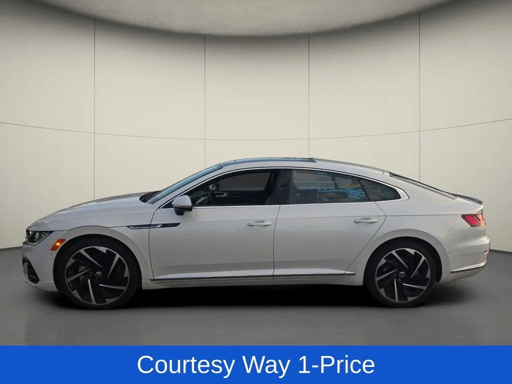 Used 2023 White Volkswagen 2.0T SEL Premium R-Line image 5