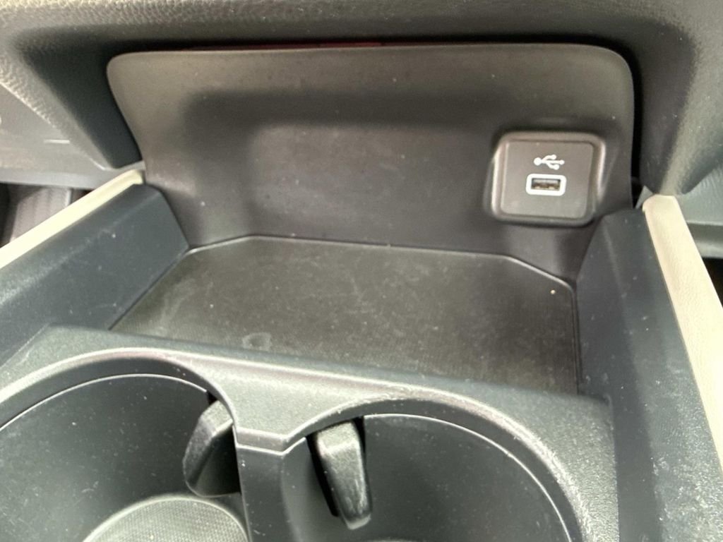 Used 2024  Honda LX image 30