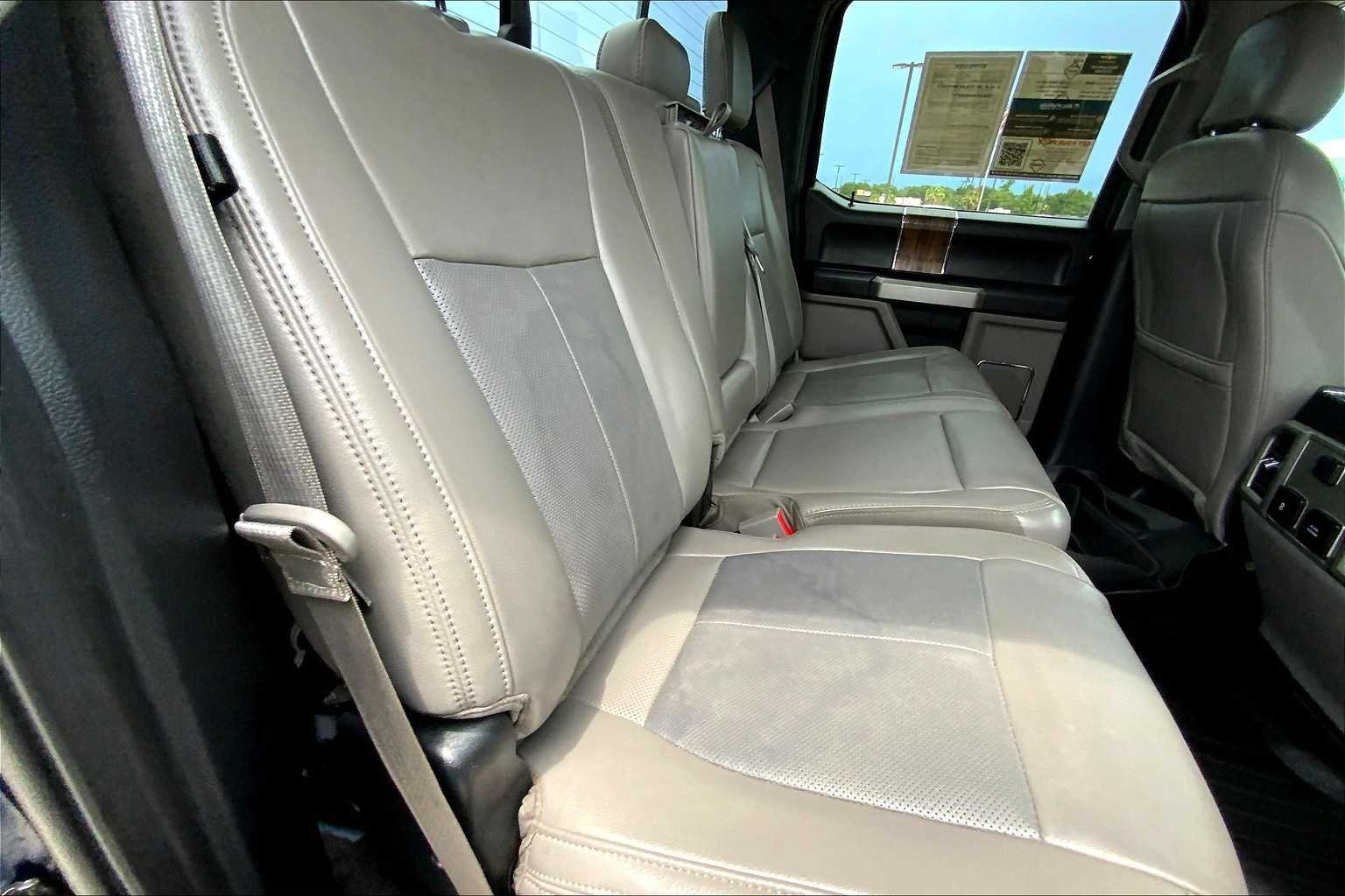 Used 2020 Blue Jeans Metallic Ford LARIAT image 18