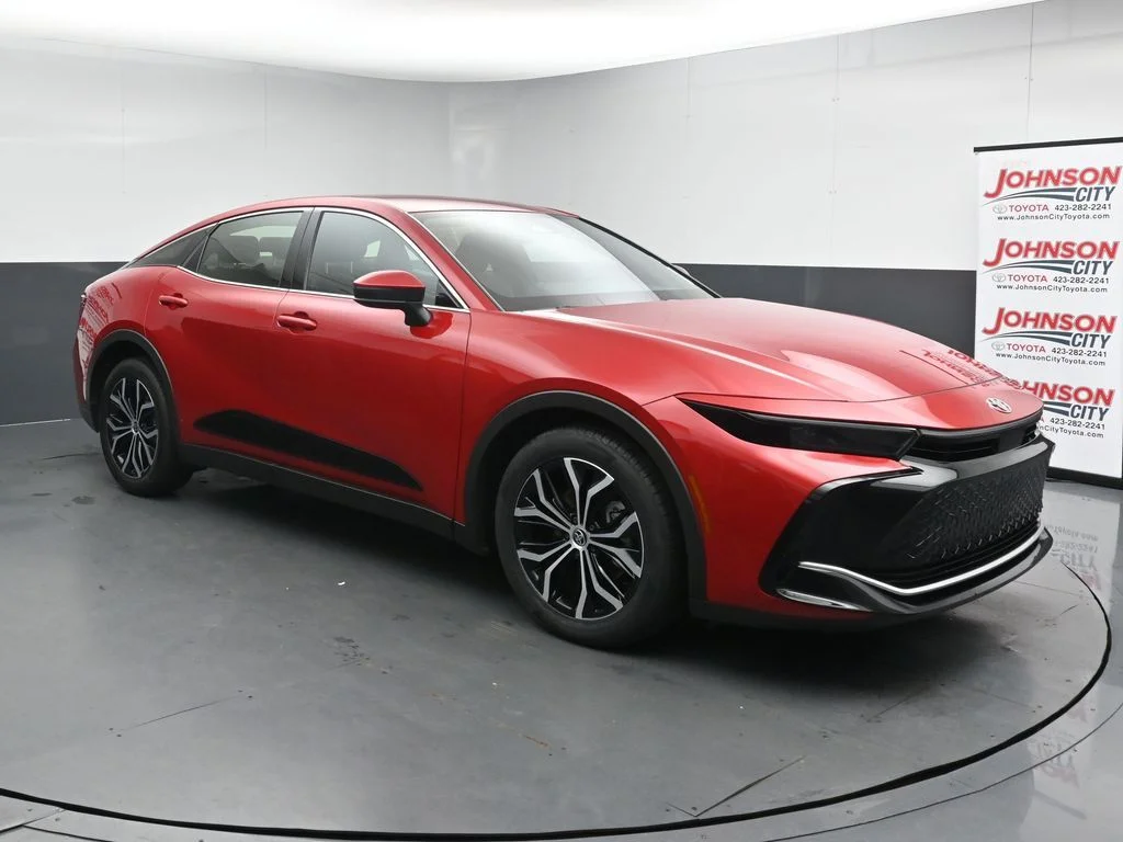 Used 2024 Red Toyota XLE image 1