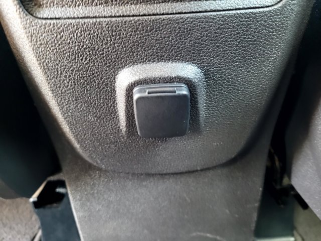 Used 2017 White Ford S image 13