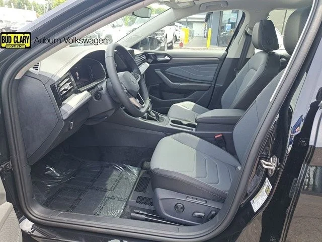 New 2026 Deep Black Pearl Volkswagen 1.5T SEL image 10