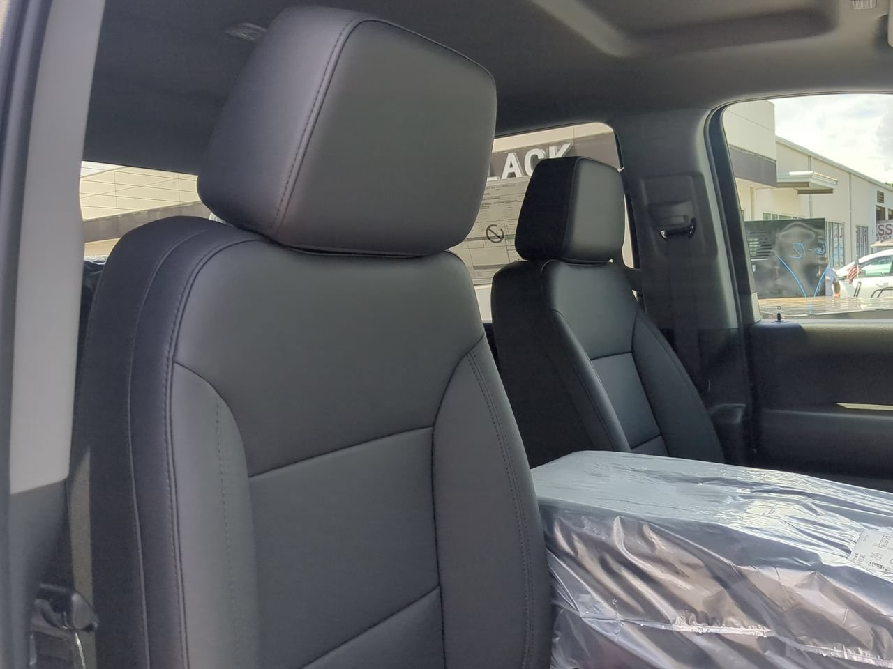 New 2026 Summit White GMC Pro DRW image 26