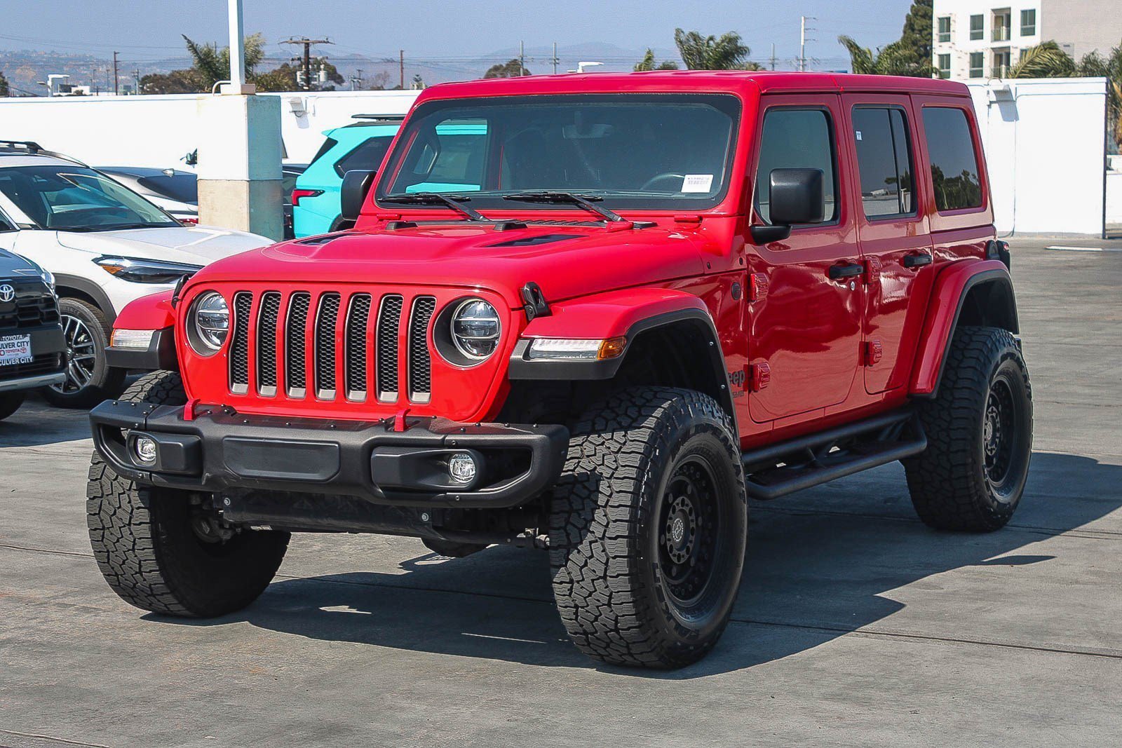 Used 2021 Firecracker Red Clearcoat Jeep Unlimited Rubicon image 3