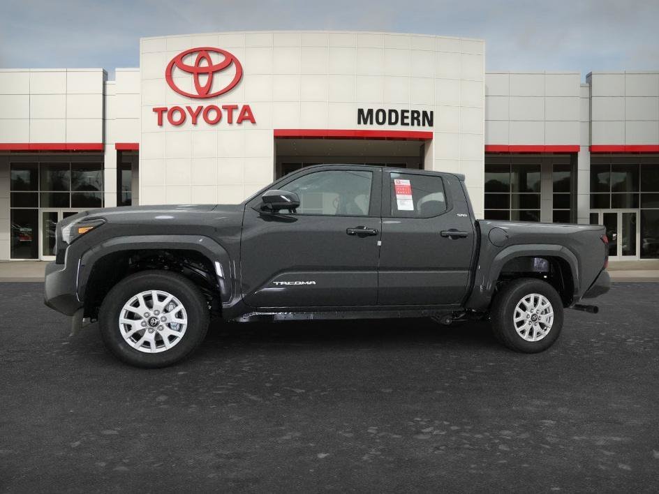 New 2026 Underground Toyota SR5 image 4