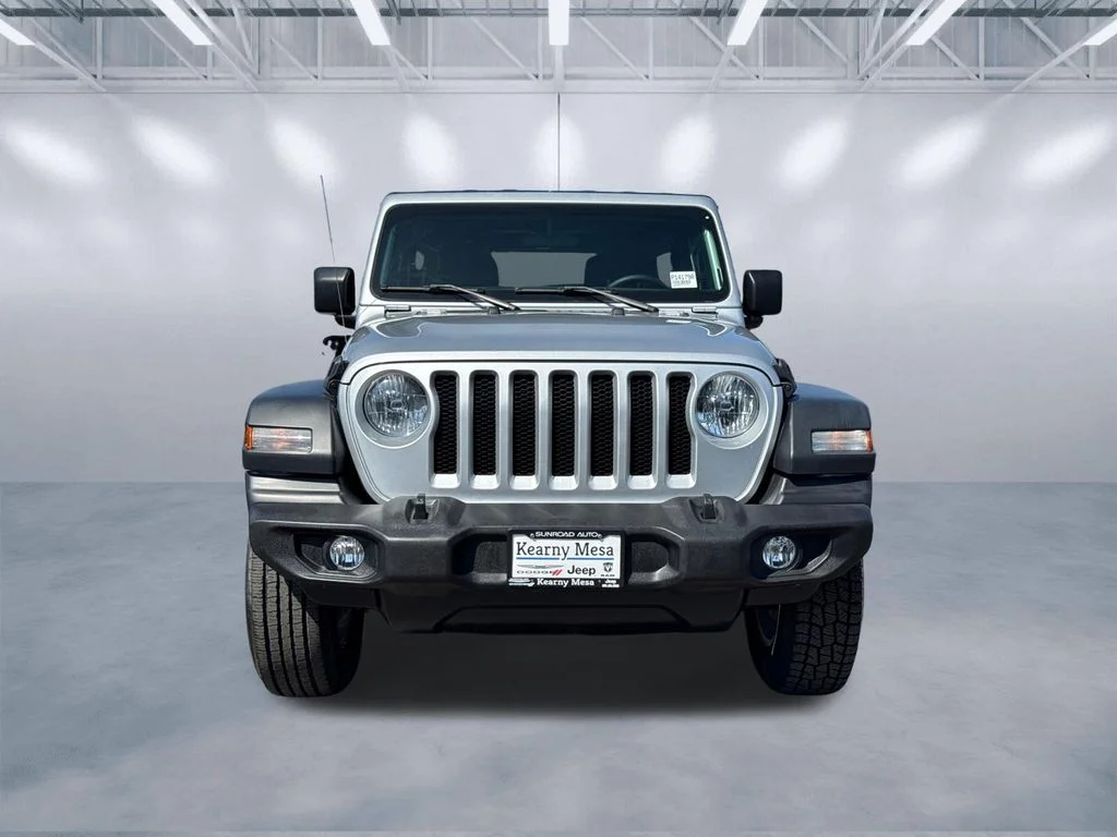 Used 2023 Silver Jeep Sport S image 2