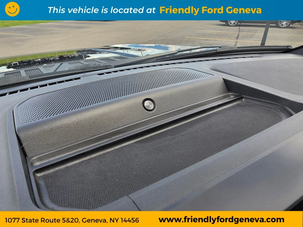 Used 2025 Black Ford Lariat image 63