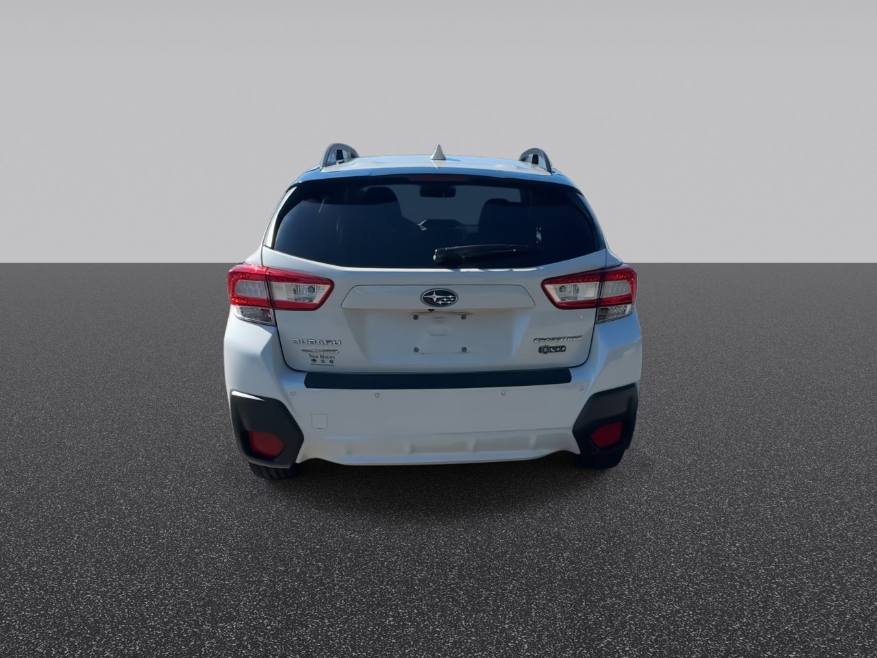 Used 2019 Crystal White Pearl Subaru Limited image 7