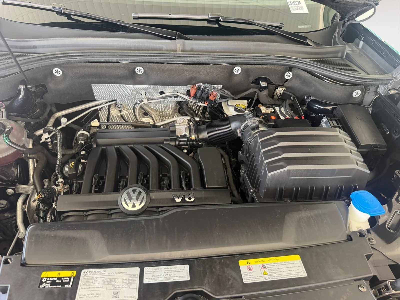 Certified Used 2023 Deep Black Volkswagen 3.6L V6 SEL Premium R-Line image 28