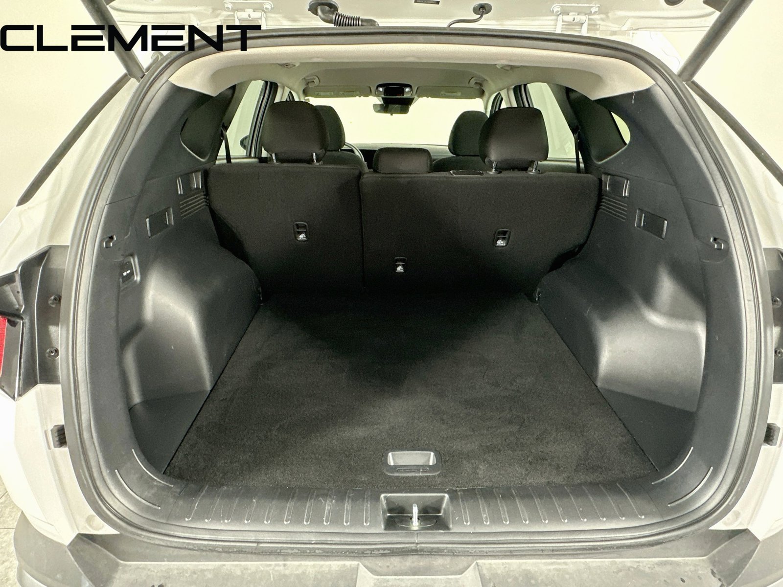Certified Used 2025 White Hyundai SEL image 11