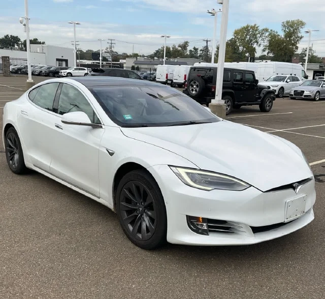Used 2020 Tesla Model S Long Range Plus with VIN 5YJSA1E23LF410982 for sale in Phoenix, AZ