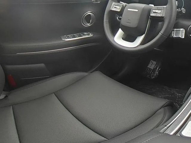 New 2026 Gray Hyundai SEL Premium image 36
