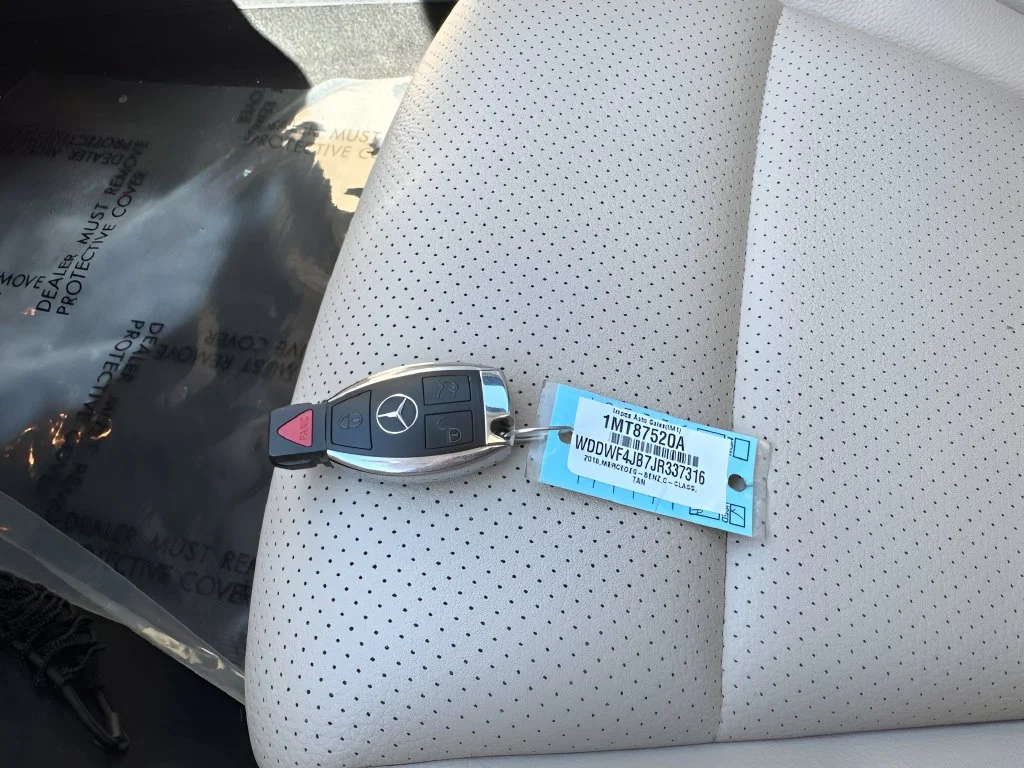 Used 2018 Beige Mercedes-Benz C 300 image 26