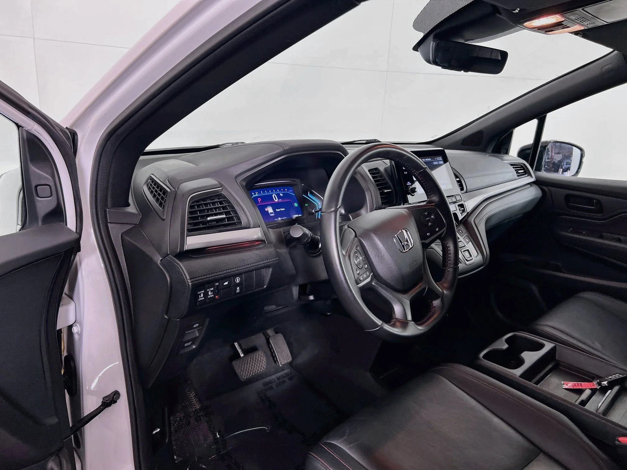 2024 Honda Odyssey SPORT - Photo 28