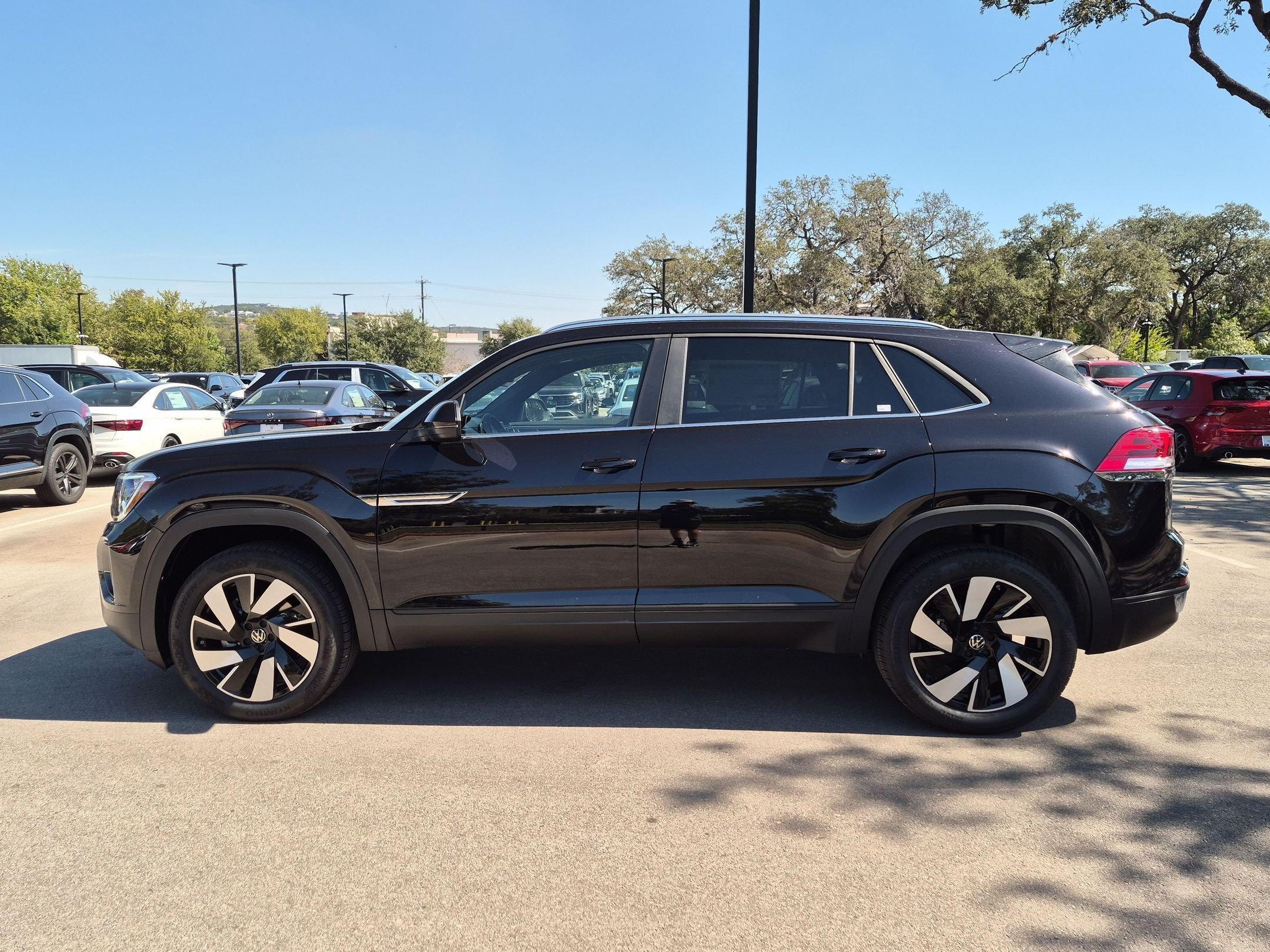 New 2026 Deep Black Pearl Volkswagen 2.0T SE w/Technology image 6