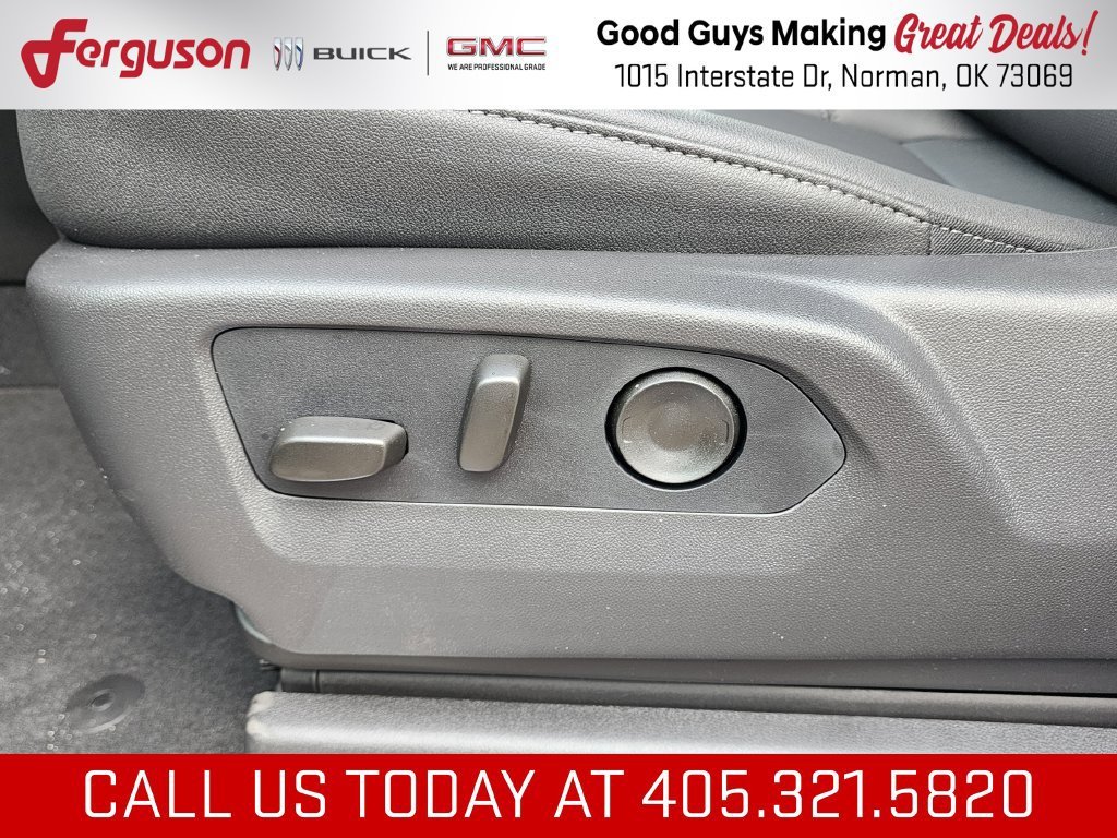 2026 GMC Sierra 1500 SLT - Photo 18