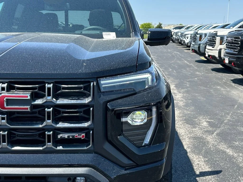 New 2026 Onyx Black GMC AT4 image 12
