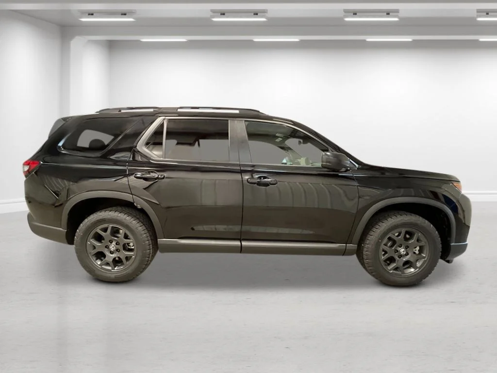 New 2026 Crystal Black Pearl Honda TrailSport image 9