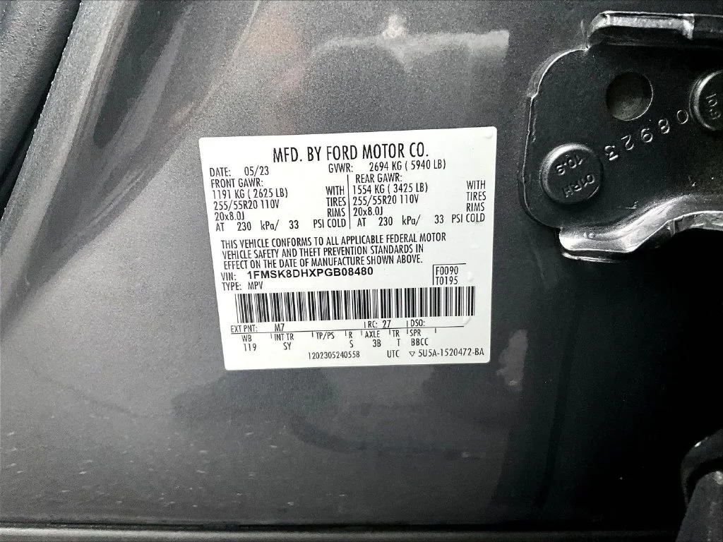 Used 2023 Gray Ford XLT image 13