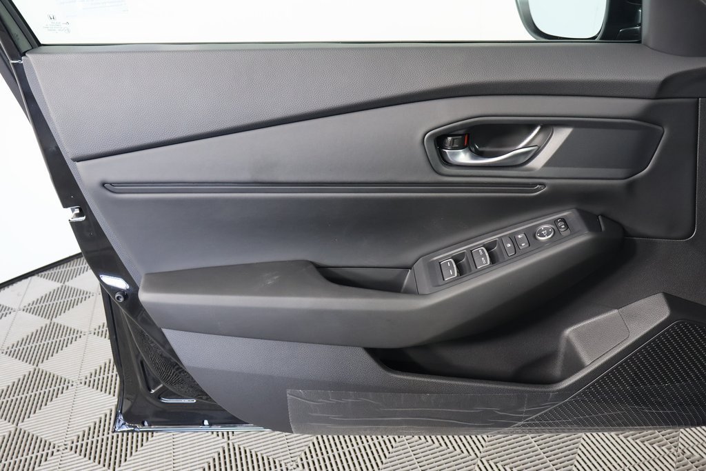 New 2026 Crystal Black Pearl Honda SE image 7