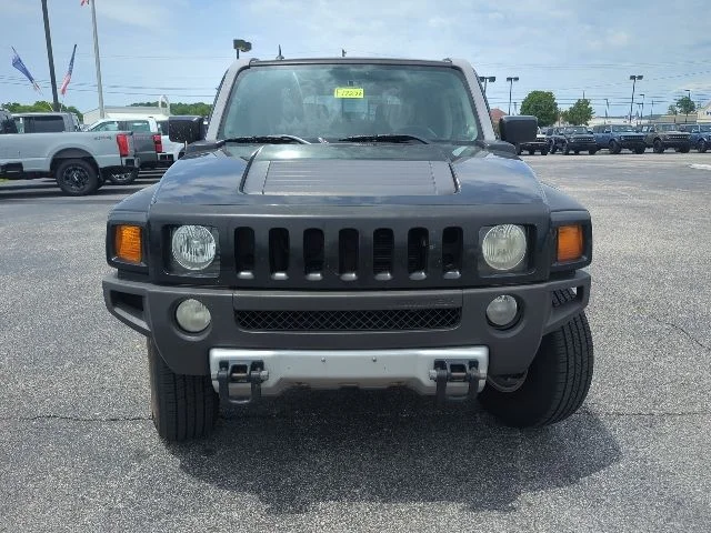 Used 2009 Black Hummer Base image 4