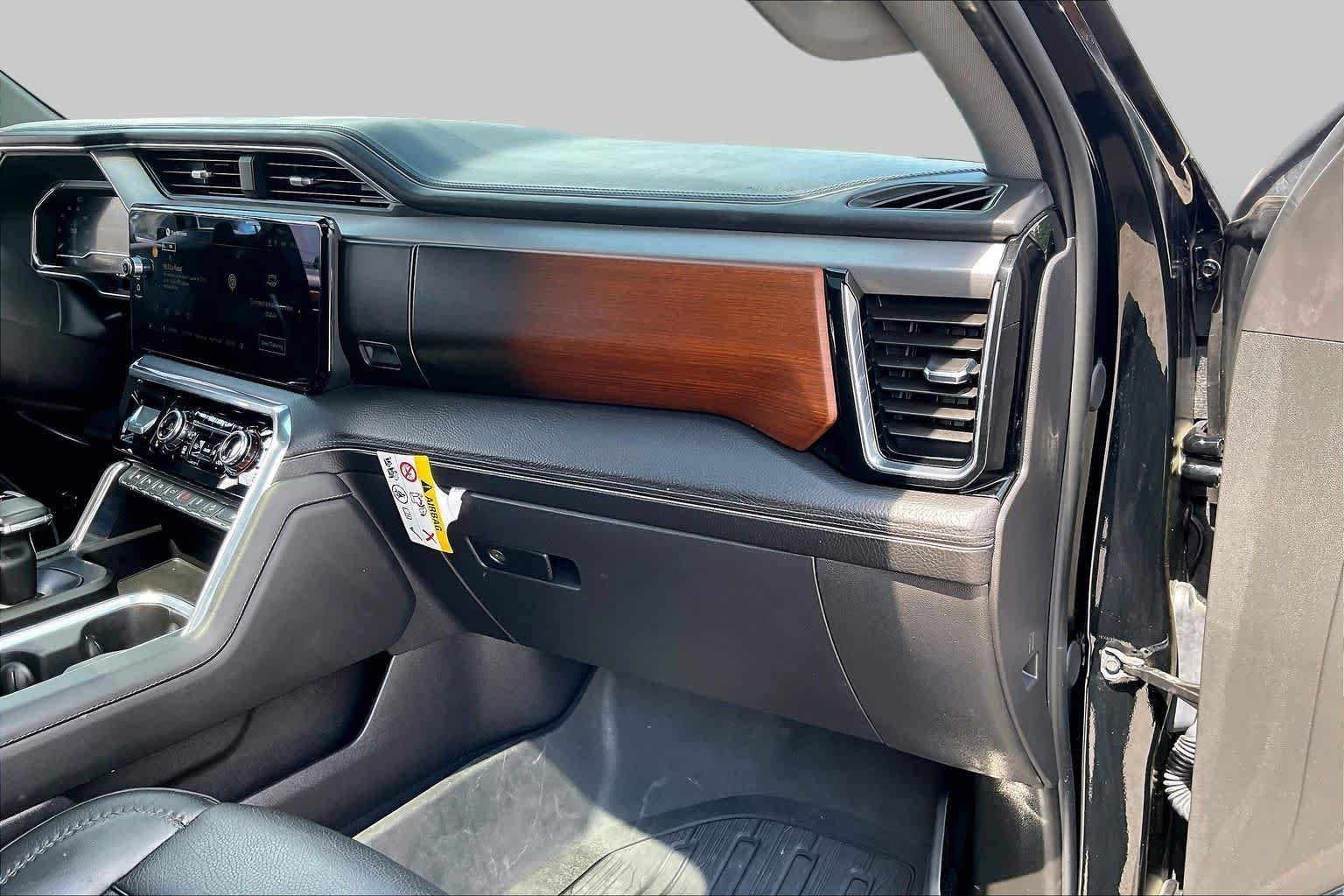 Used 2024 Onyx Black GMC Denali image 19