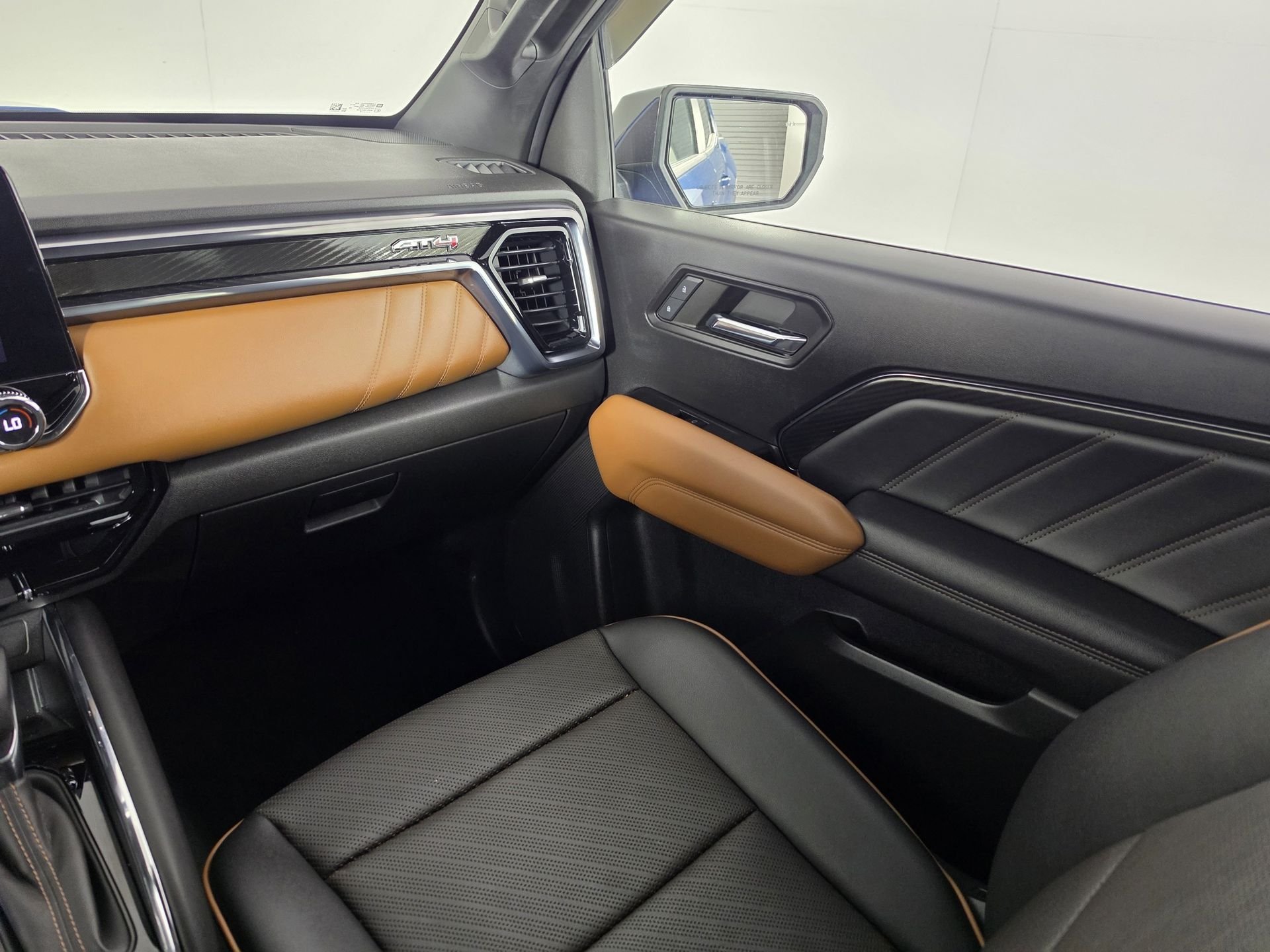 2023 GMC Canyon AT4 - Photo 37