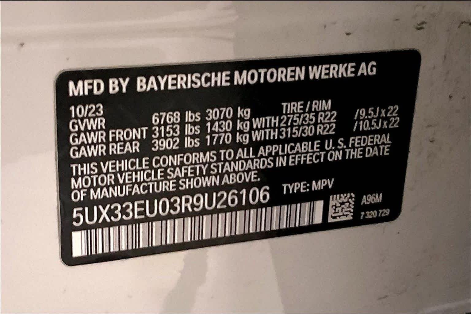 Used 2024 Mineral White Metallic BMW M60i image 30