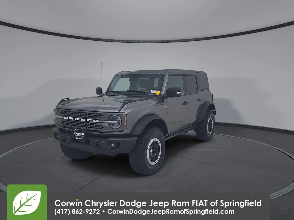 Used 2023 Gray Ford Badlands image 6