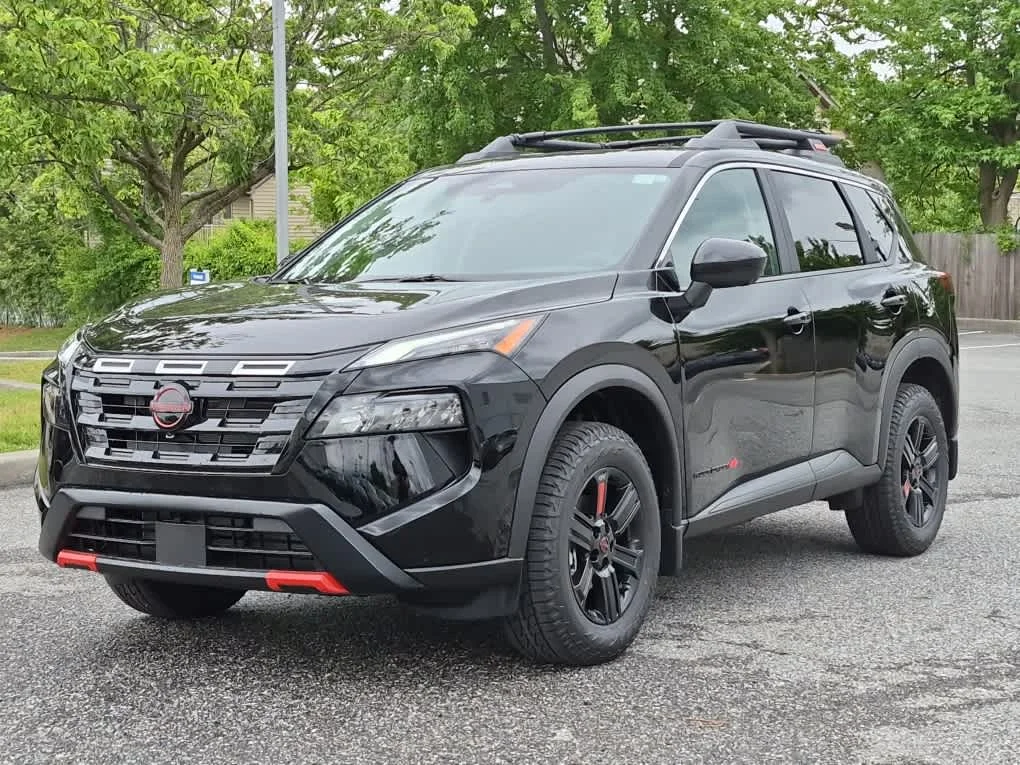 2026 Nissan Rogue Rock Creek AWD's photo
