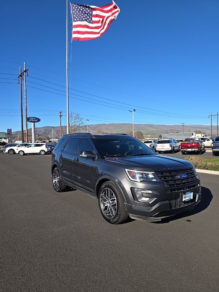 2017 Ford Explorer Sport