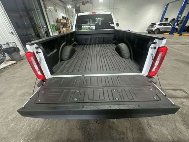 New 2026 Oxford White Ford F-250® XL image 25