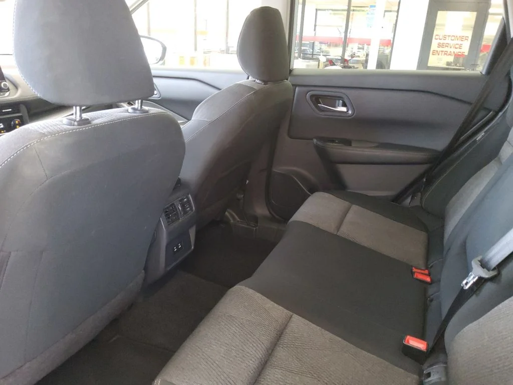 Used 2025 Silver Nissan SV image 19