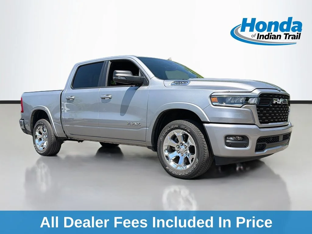 2025 RAM 1500 Big Horn/Lone Star 4x4 Crew Cab 5'7's photo