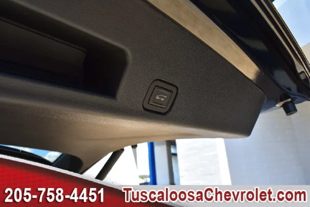 New 2027 Mosaic Black Metallic Chevrolet LT image 9