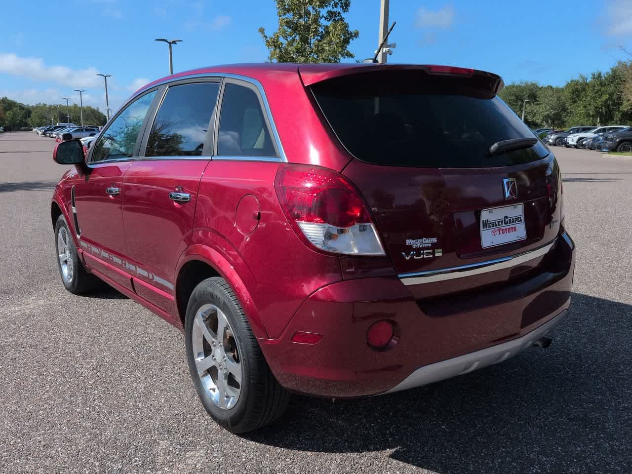 Used 2009 Ruby Red Saturn I4 image 4