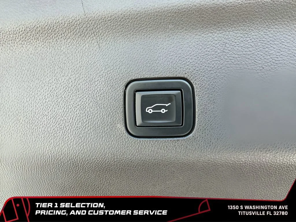 Used 2021 Shadow Gray Metallic Chevrolet LT image 22