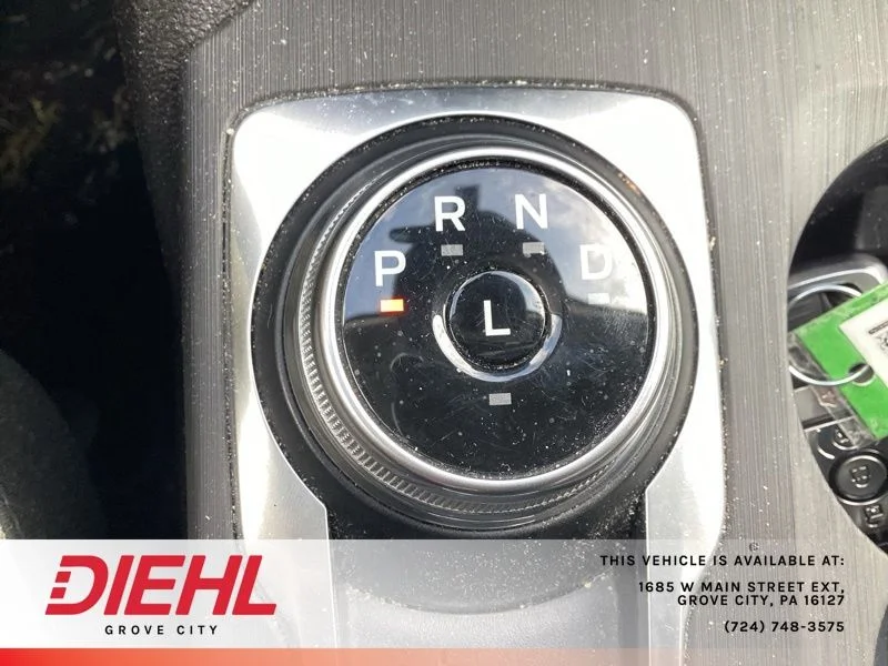 Used 2022 Blue Ford SE image 21