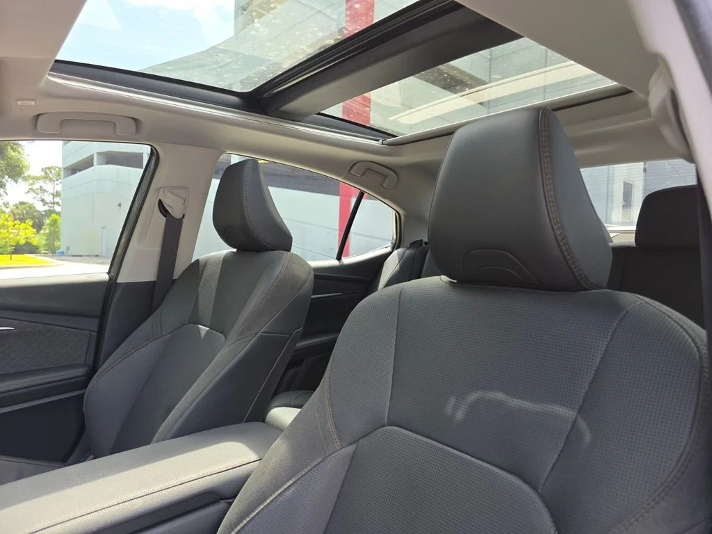 Certified Used 2025  Toyota XLE image 23
