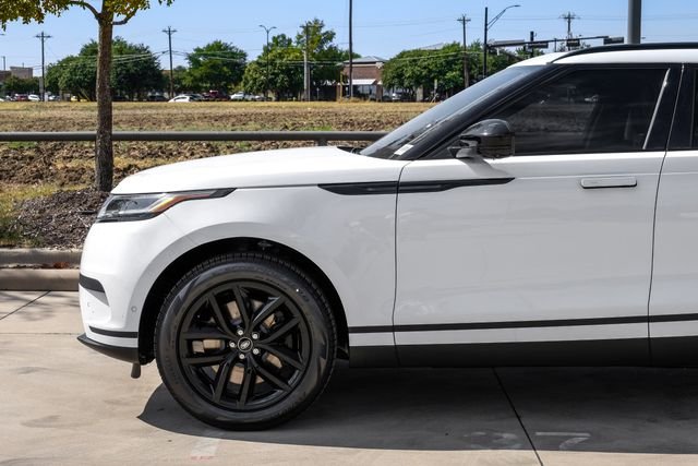 New 2026 Fuji White Land Rover S image 13