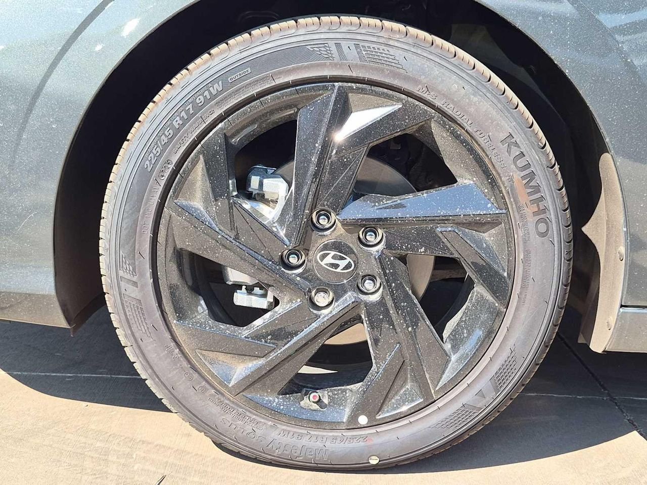 New 2026 Amazon Gray Hyundai SEL Sport image 13