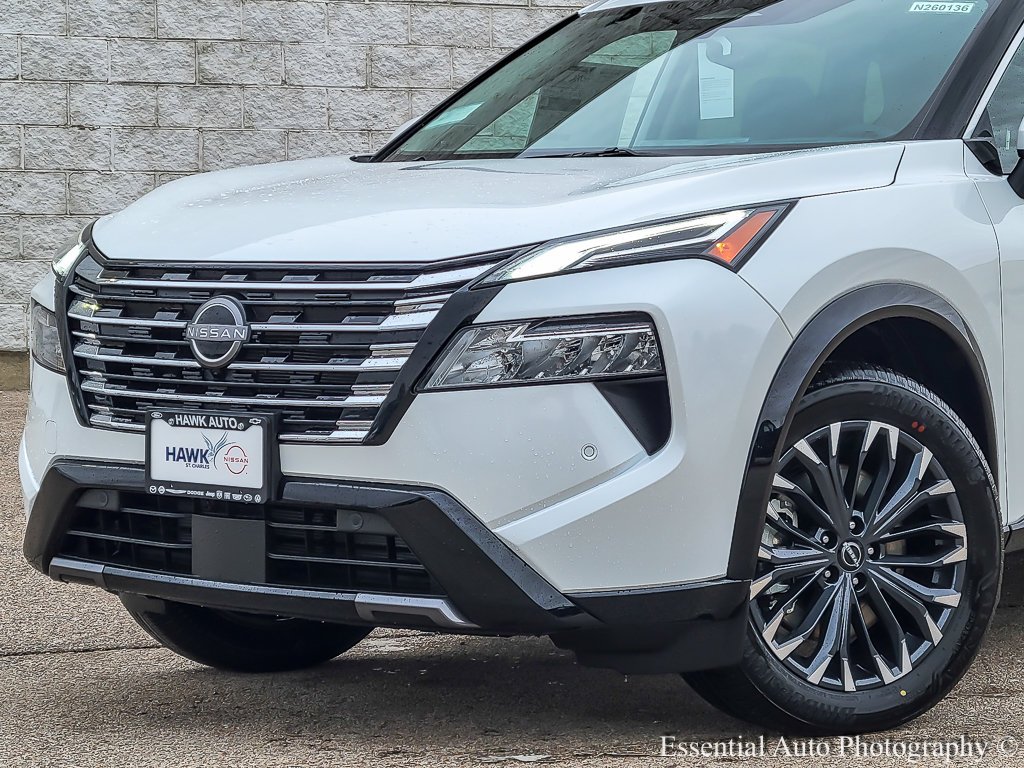 New 2026 Everest White Pearl Tricoat Nissan Platinum image 2