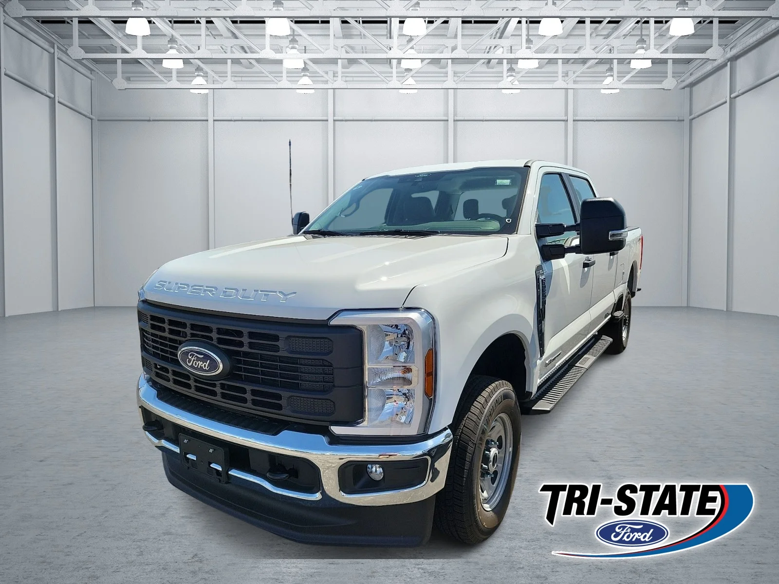 New 2026 Oxford White Ford F-250&reg; XL image 1