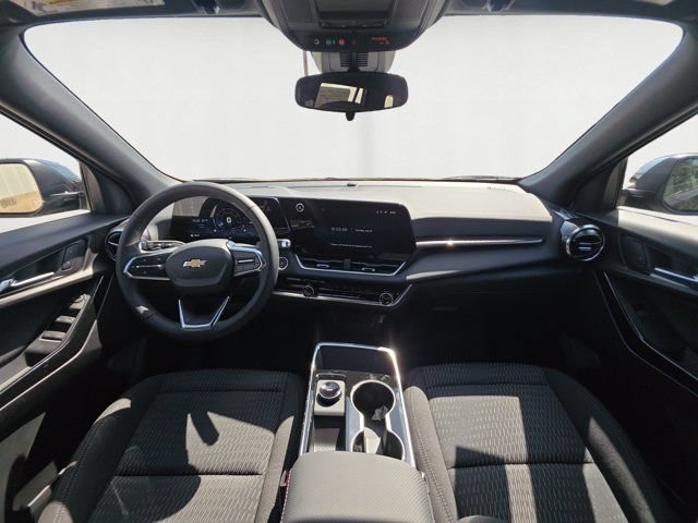 2027 Chevrolet Equinox LT - Photo 15