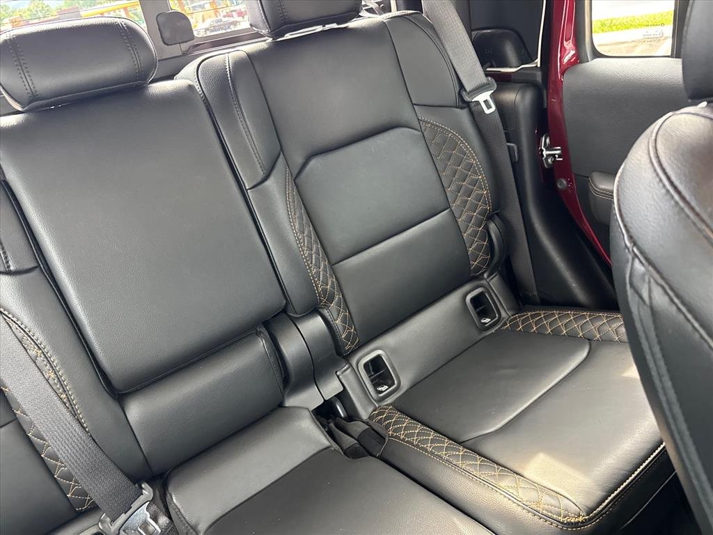 Used 2021 Snazzberry Pearlcoat Jeep High Altitude image 18