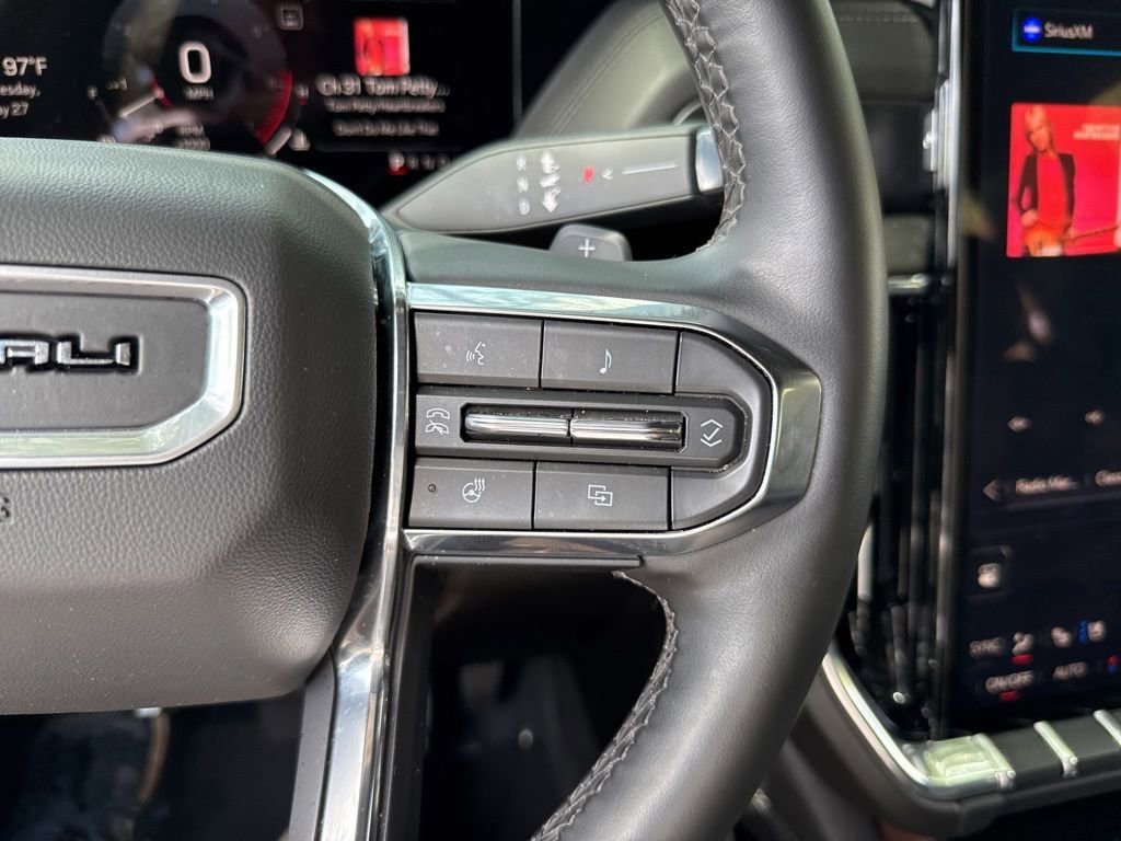 Used 2025 Sterling Metallic GMC Denali image 76