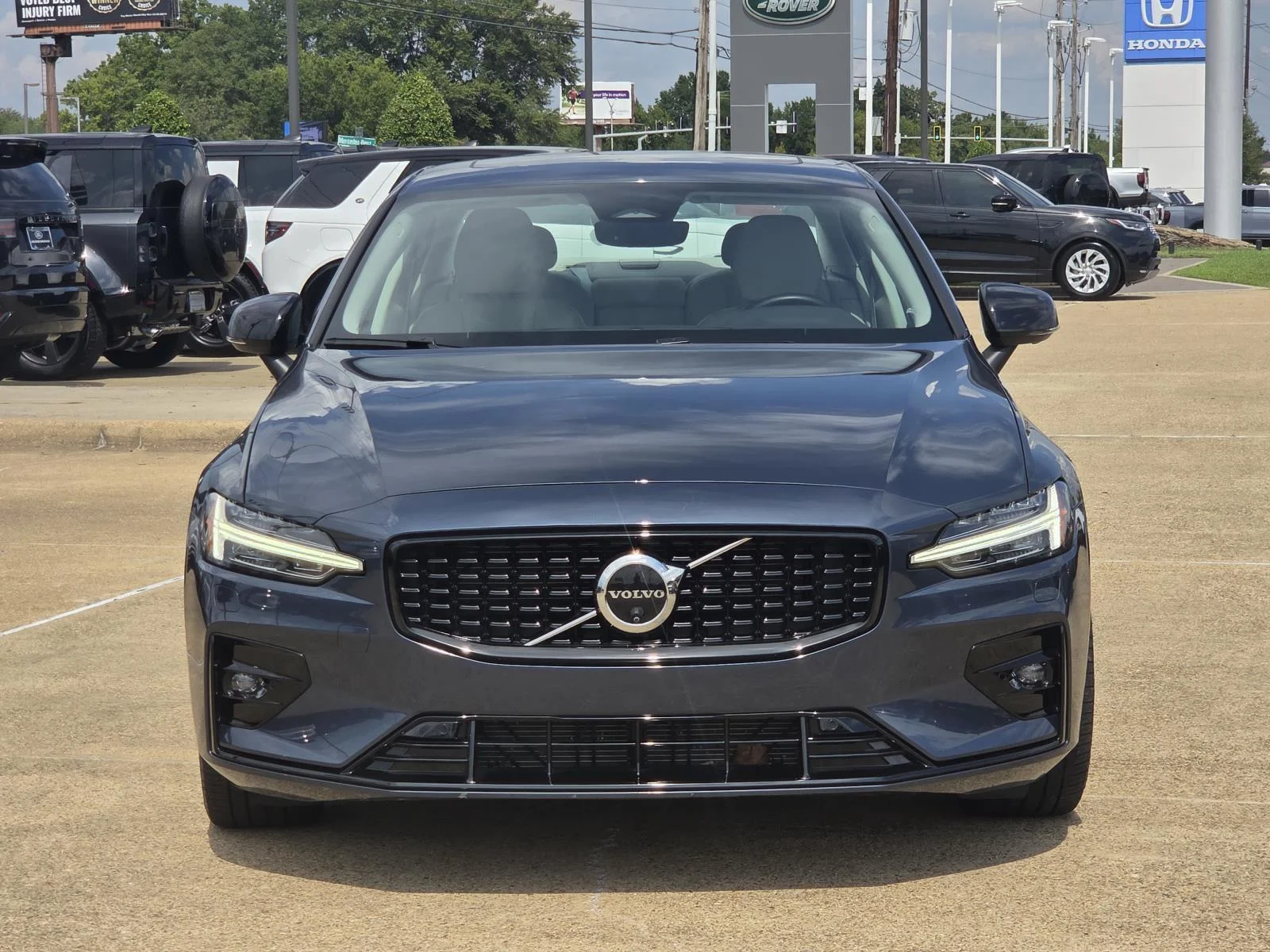 Used 2024 Denim Blue Metallic Volvo Plus Dark Theme image 2