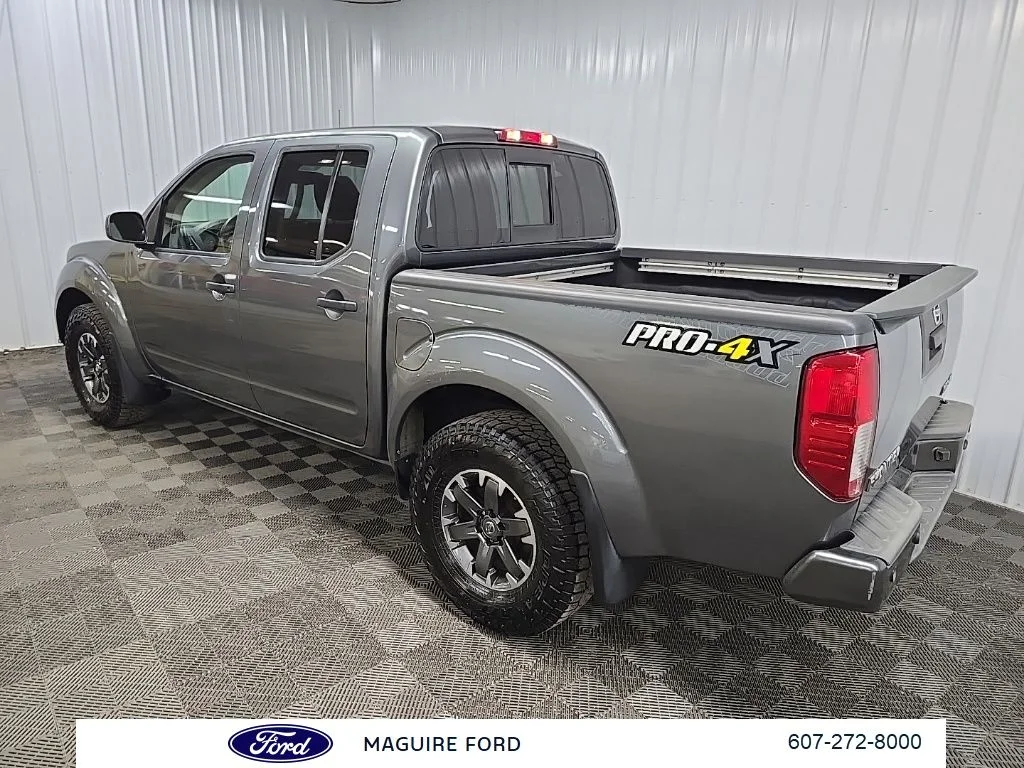 Used 2018 Gray Nissan PRO-4X image 30